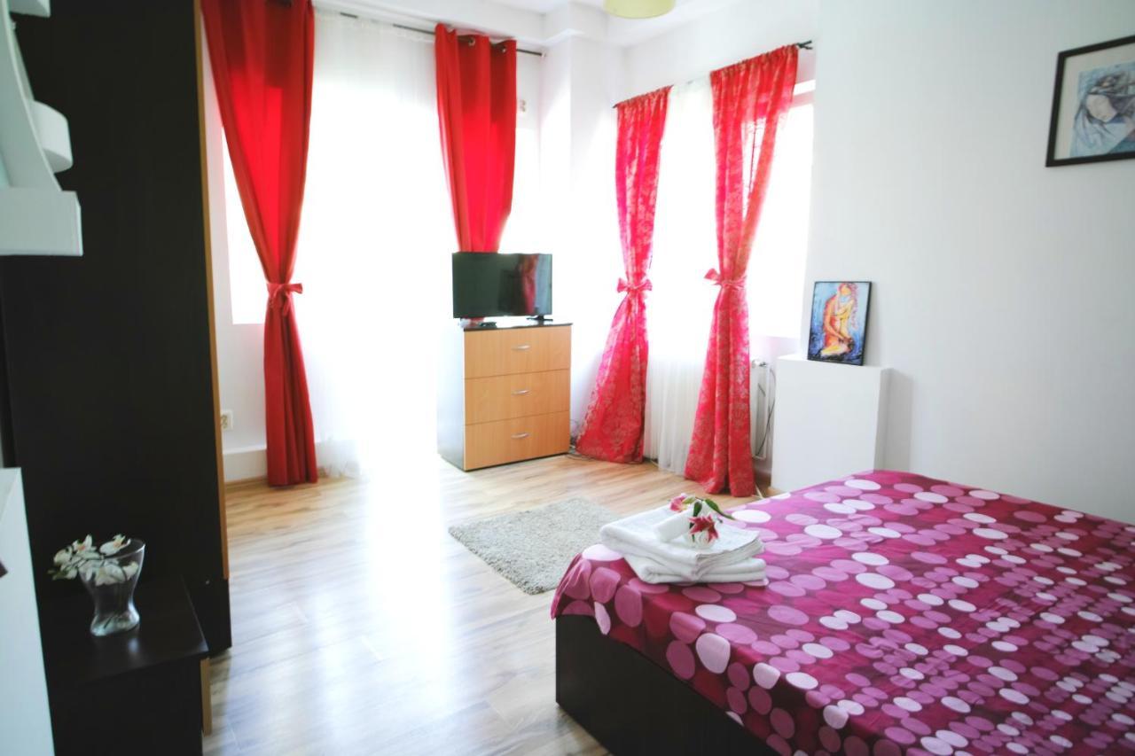 ブカレストLuxury Apartamentアパートメント エクステリア 写真